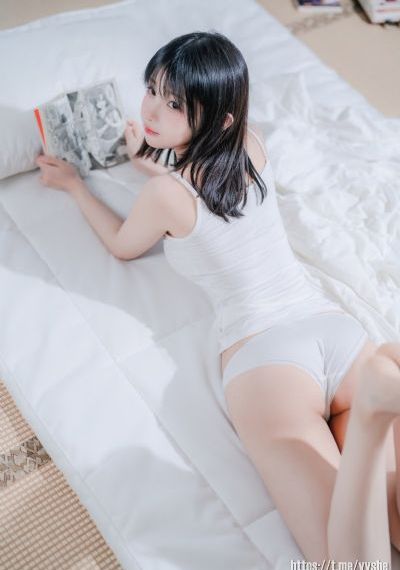按摩的女大学生_BD英语免费观看电视剧