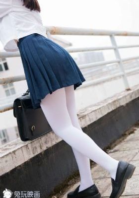 水浒传之英雄好色_十万网红美女美酱